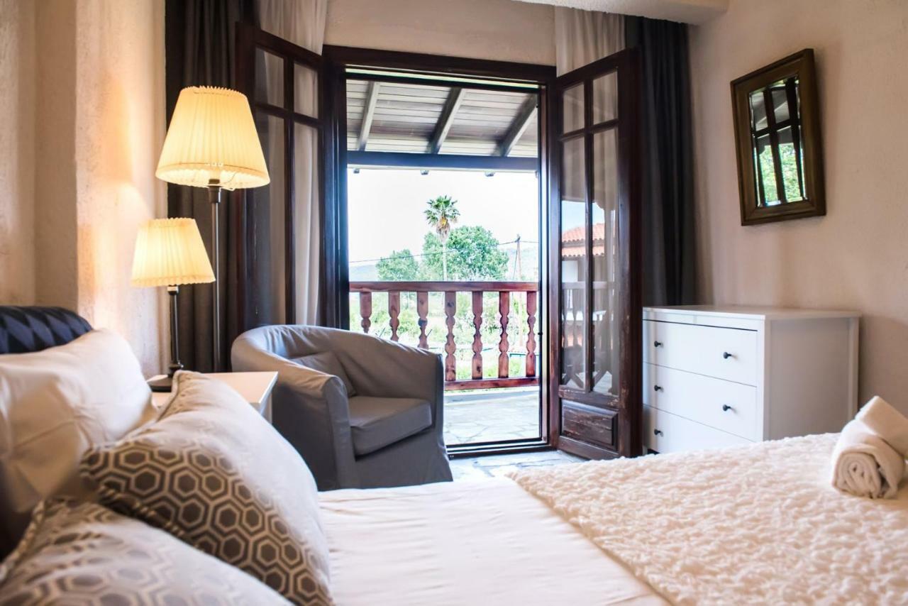 White Blossom Villa #Fourka Skála Foúrkas Dış mekan fotoğraf