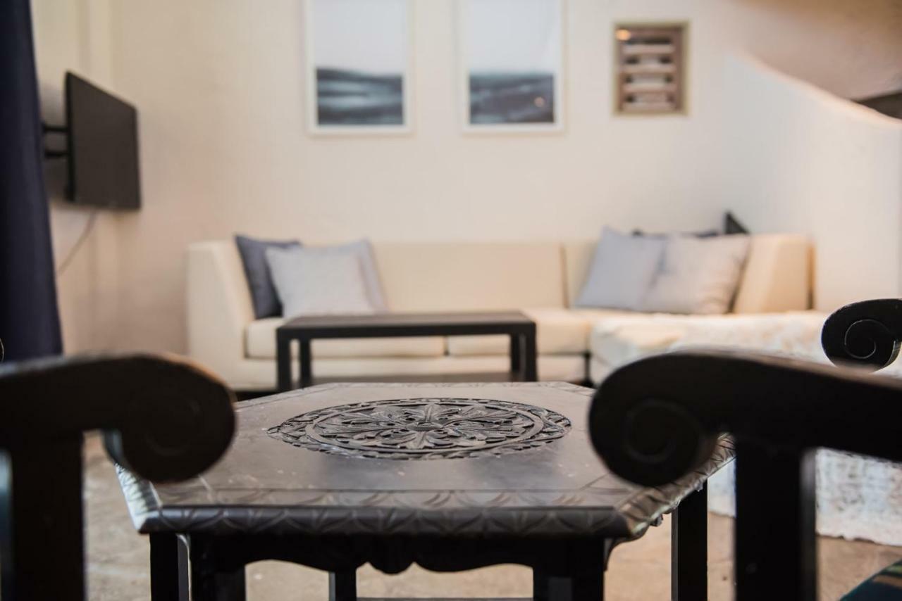 White Blossom Villa #Fourka Skála Foúrkas Dış mekan fotoğraf